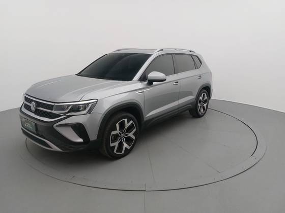 VOLKSWAGEN TAOS 1.4 250 TSI TOTAL FLEX HIGHLINE AUTOMÁTICO